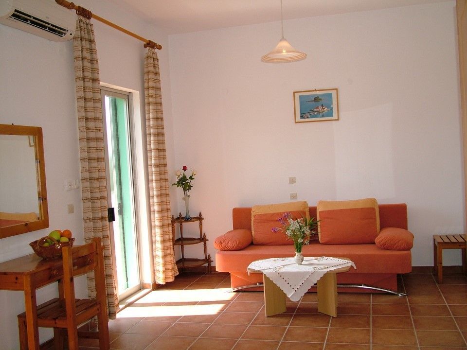 Vlassis Apartments 메손기 외부 사진